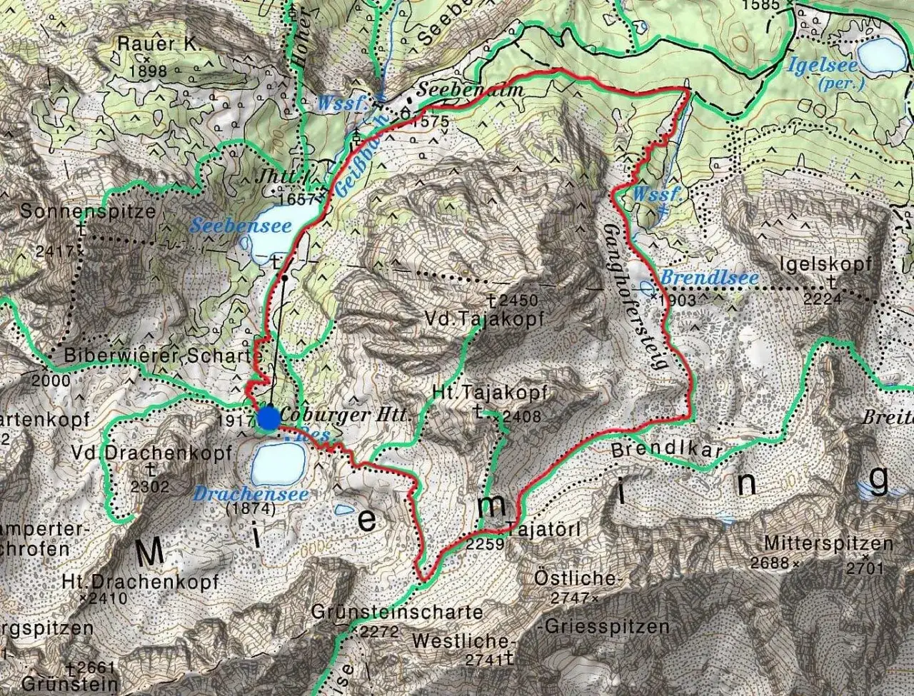 Bergkarte zeigt eine Route zur Drachenkopf Wanderung, vorbei an Seen und Gipfeln wie dem Drachensee und dem Tajakopf.