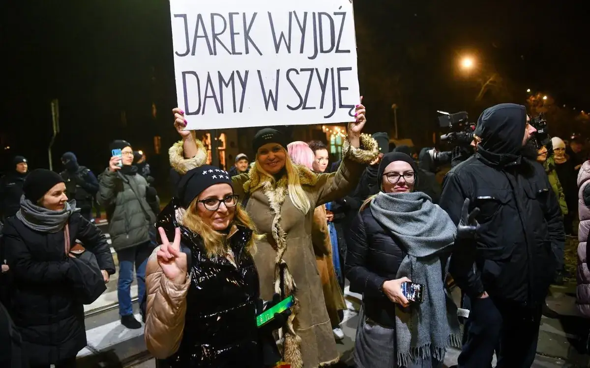 protesty pod domem kaczyńskiego