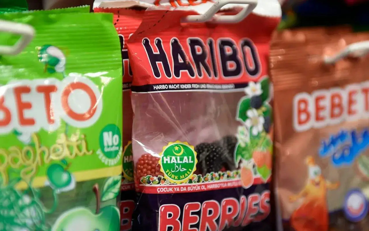 Haribos bärgodisar med halal-certifiering, en del av en haram lista över godis.
