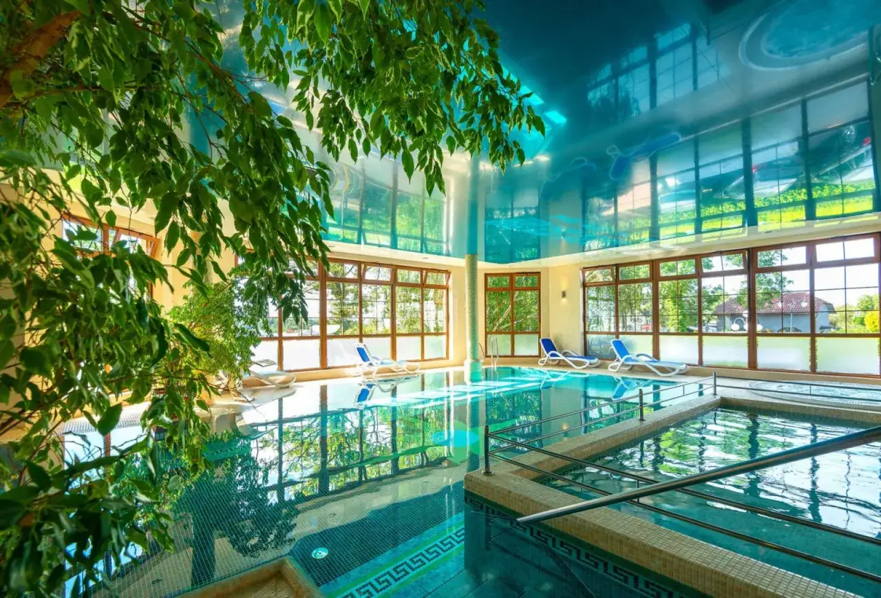 Dworek Morski Mielno basen jacuzzi sauna