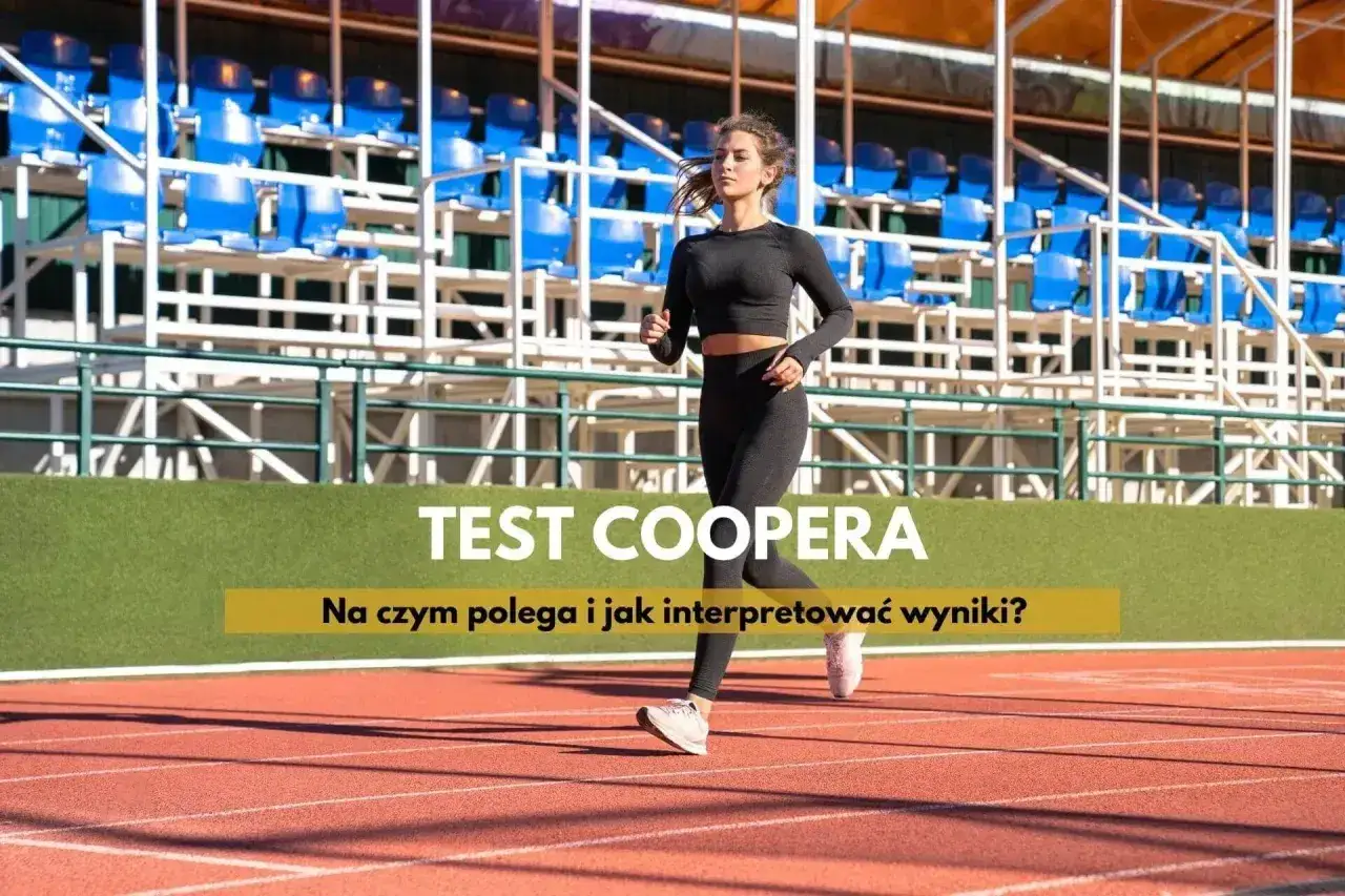 Kobieta biegnie na bieżni stadionu. Nad nią napis 