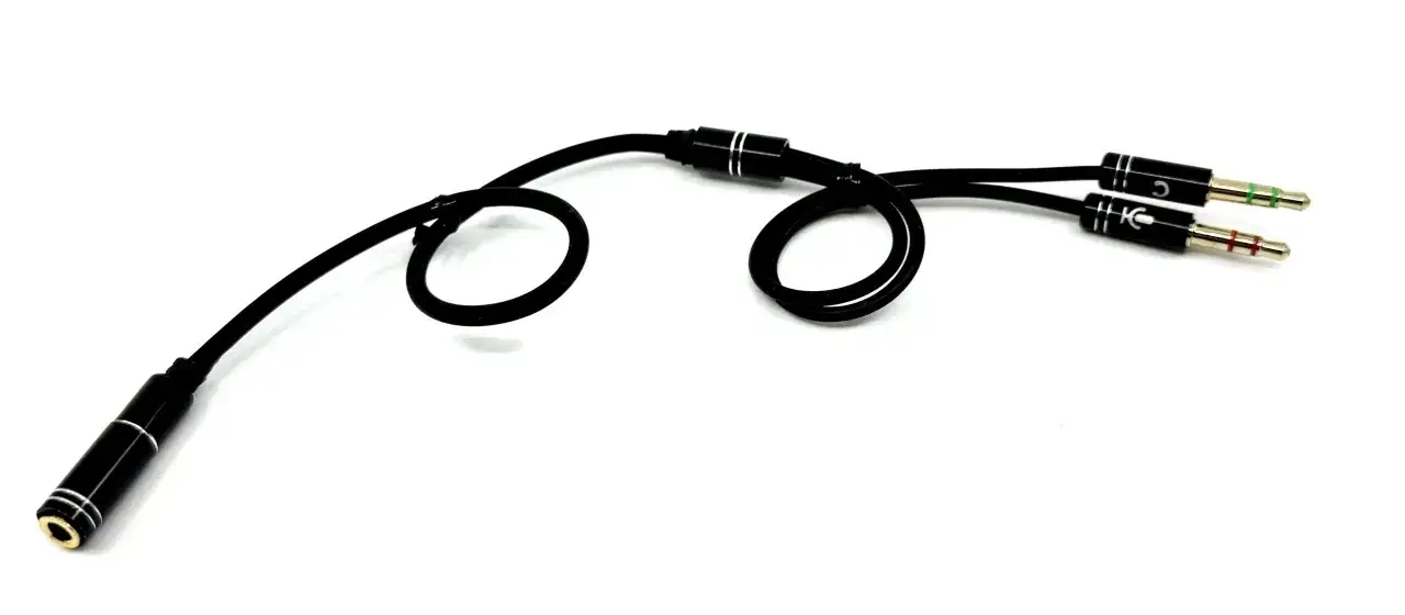 Adapter audio 3.5mm do podłączenia słuchawek z mikrofonem z jednym wejściem.