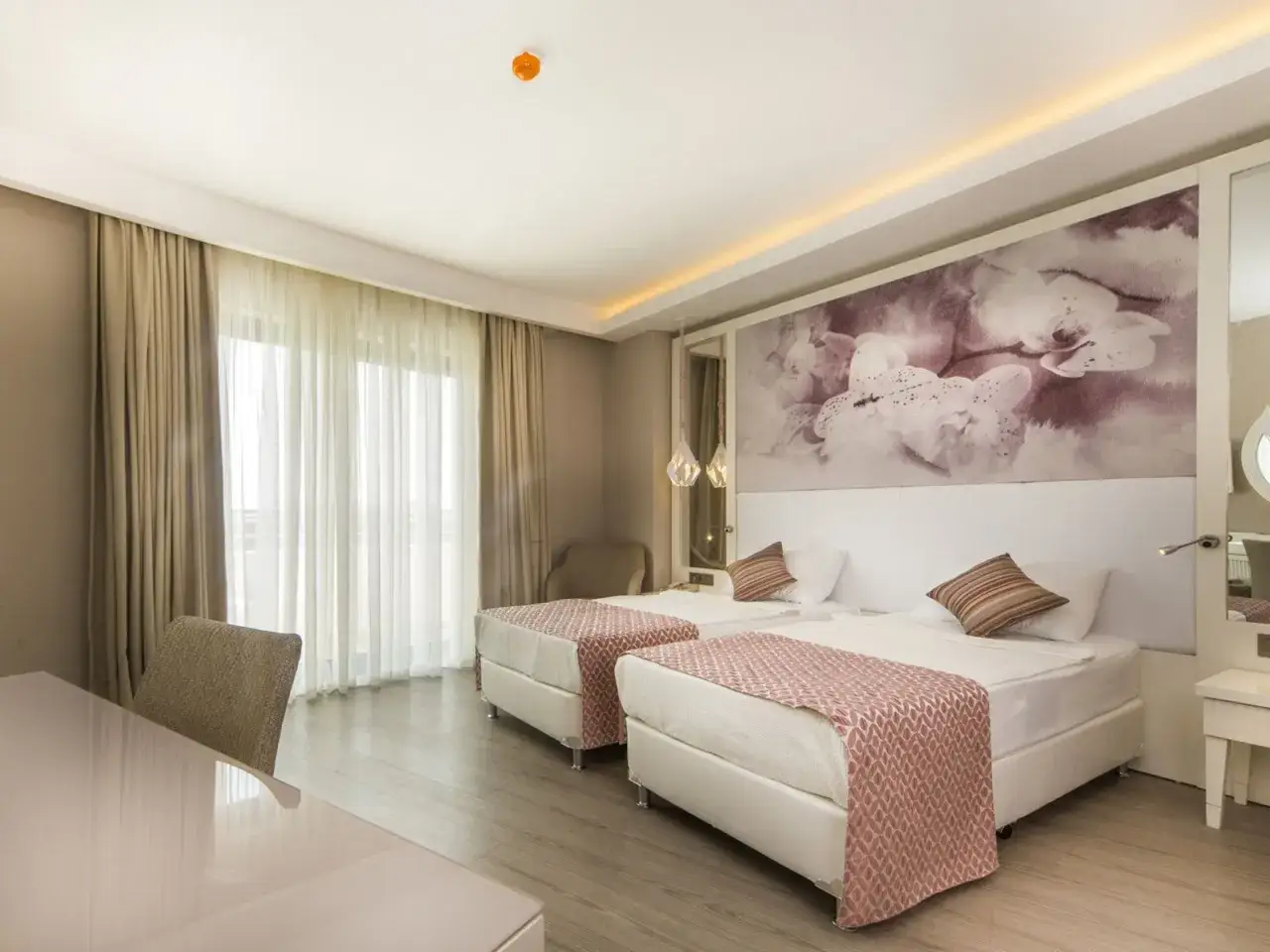 Diamond Premium Hotel & Spa Zimmer