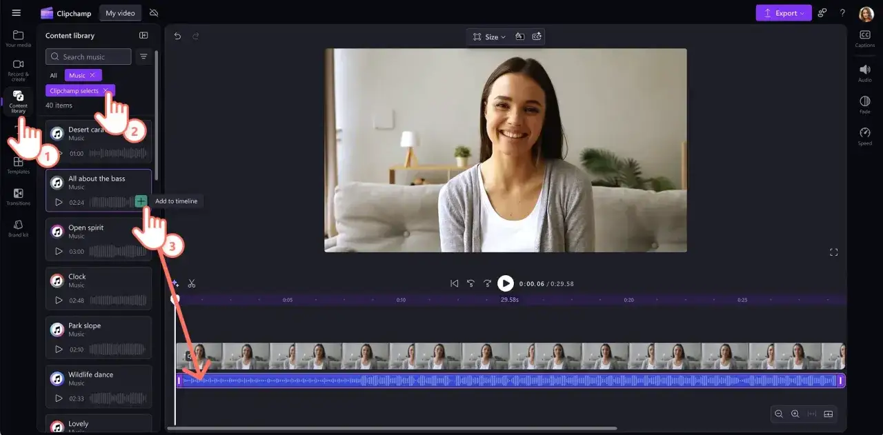 Kobieta dodaje muzykę do swojego vlogu w edytorze wideo.