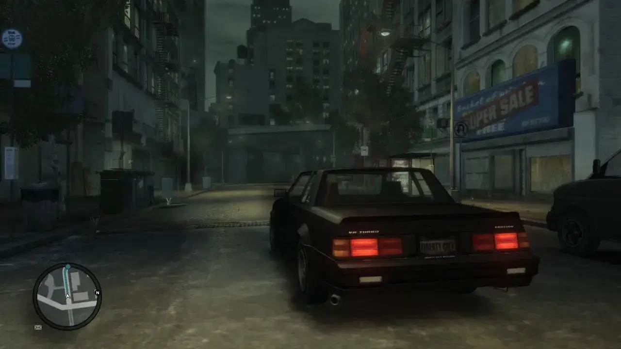 Dunkle Gasse in Liberty City, ein schwarzer Sportwagen mit