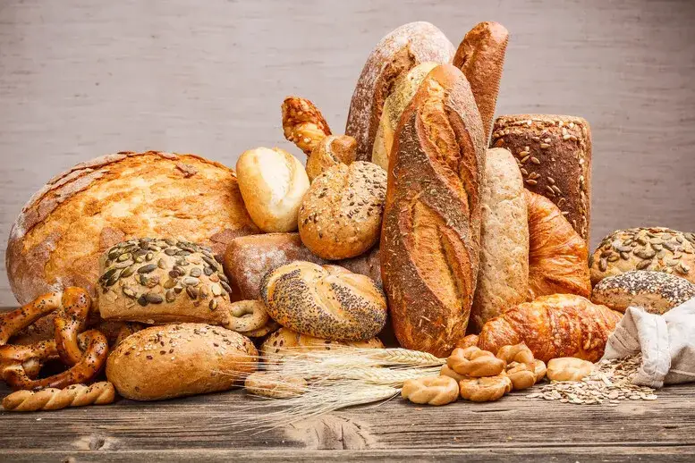 różne rodzaje pieczywa domowego