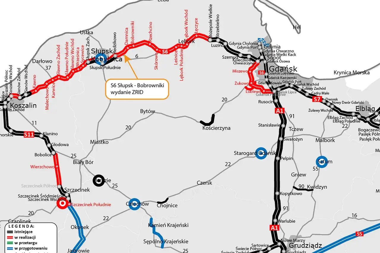 Mapa drogowa S6 od Słupska do Bobrownik, z zaznaczonymi odcinkami istniejącymi, w realizacji i przetargu.