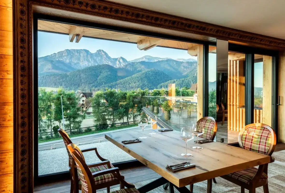 Restauracja Zakopane widok na Giewont