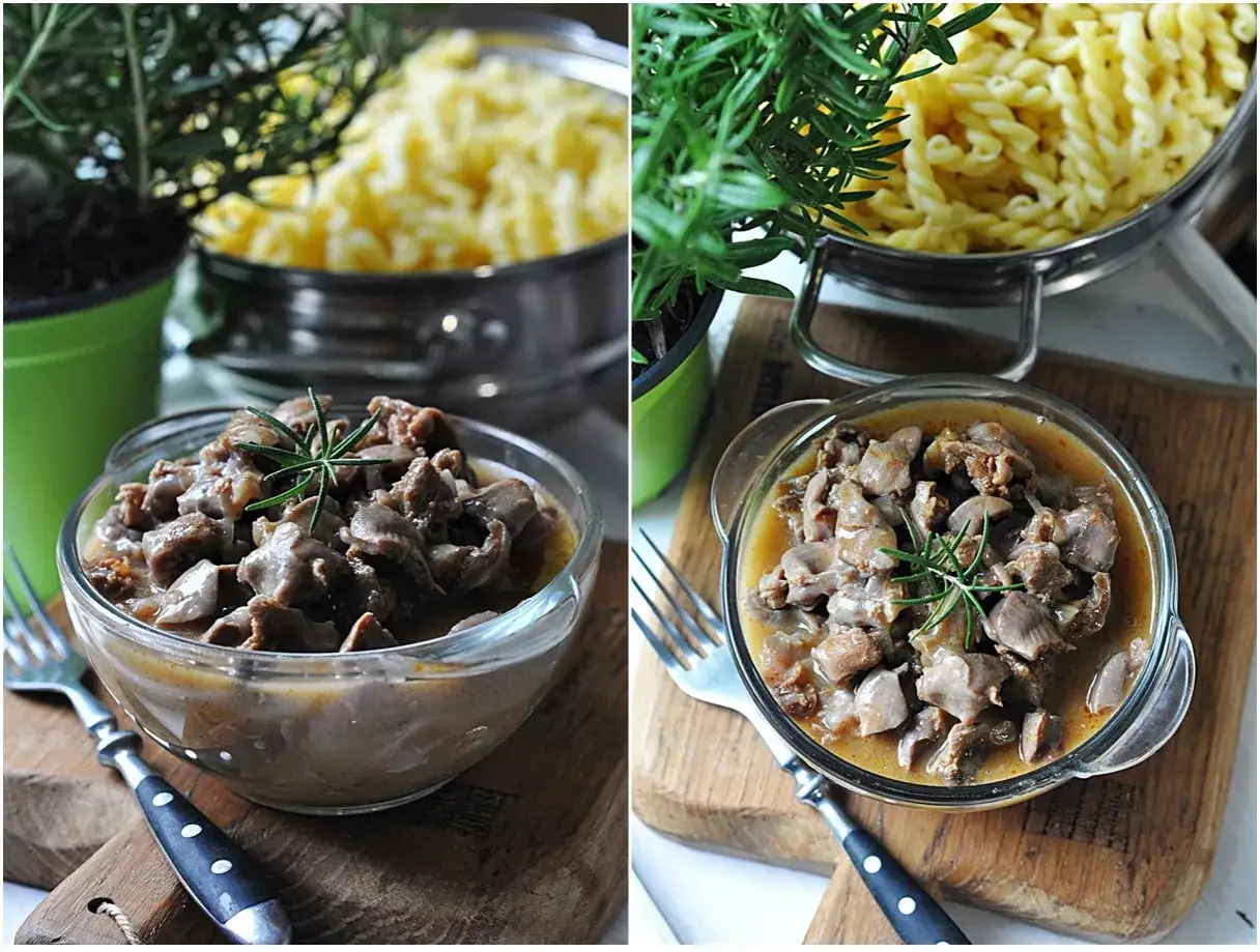 Gulasz z żołądk&oacute;w drobiowych, bardzo dobry przepis. Aromatyczne danie z gałązką rozmarynu, podane z makaronem.