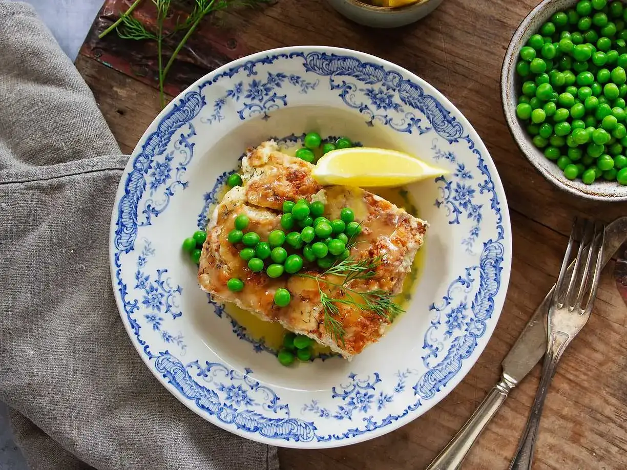 En läcker laxpudding med ärtor och citron, perfekt för ett snabbt och gott recept.