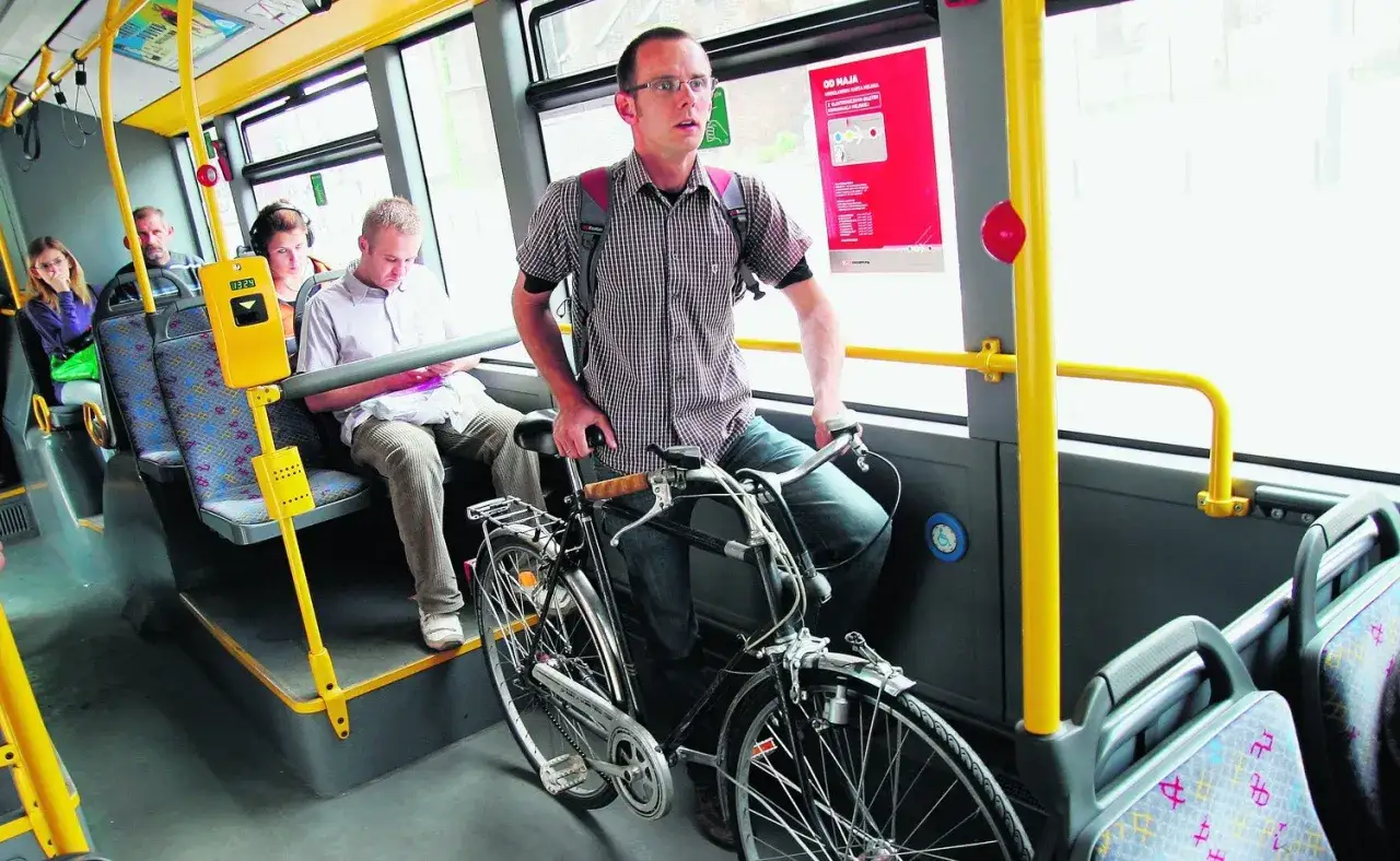 Rower w autobusie zasady