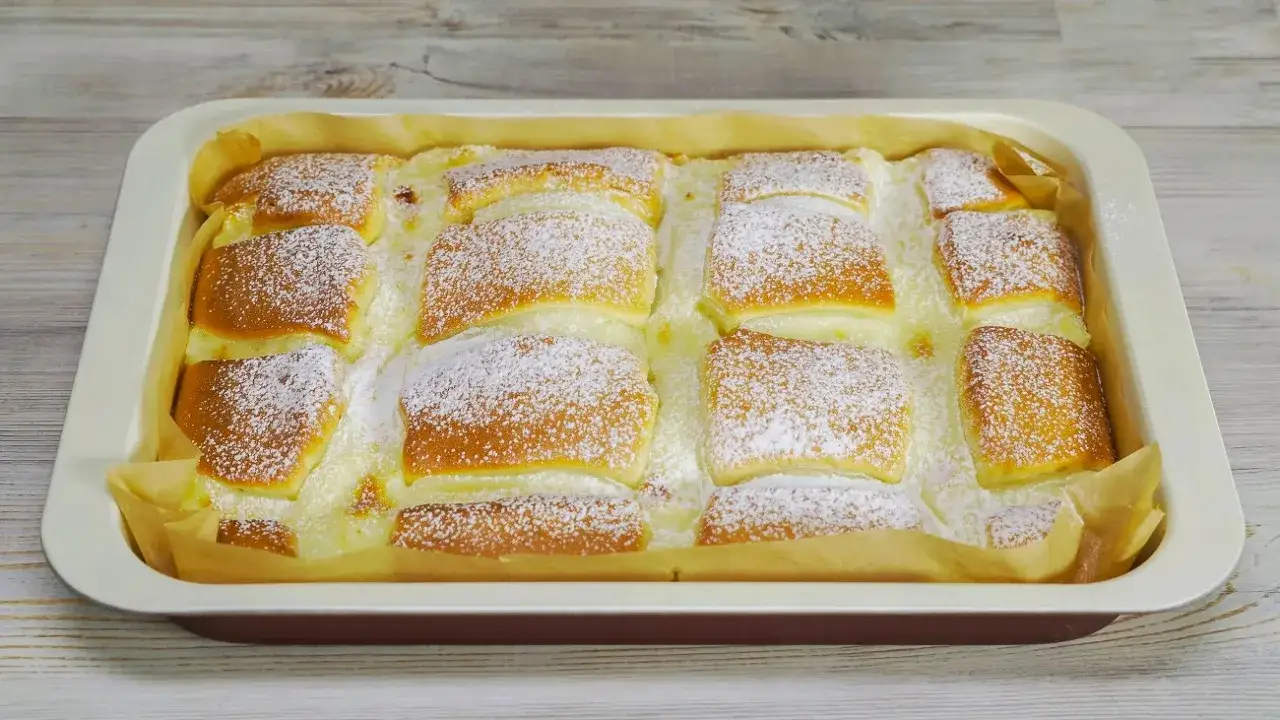 ciasto jogurtowe z twarogiem przekr&oacute;j
