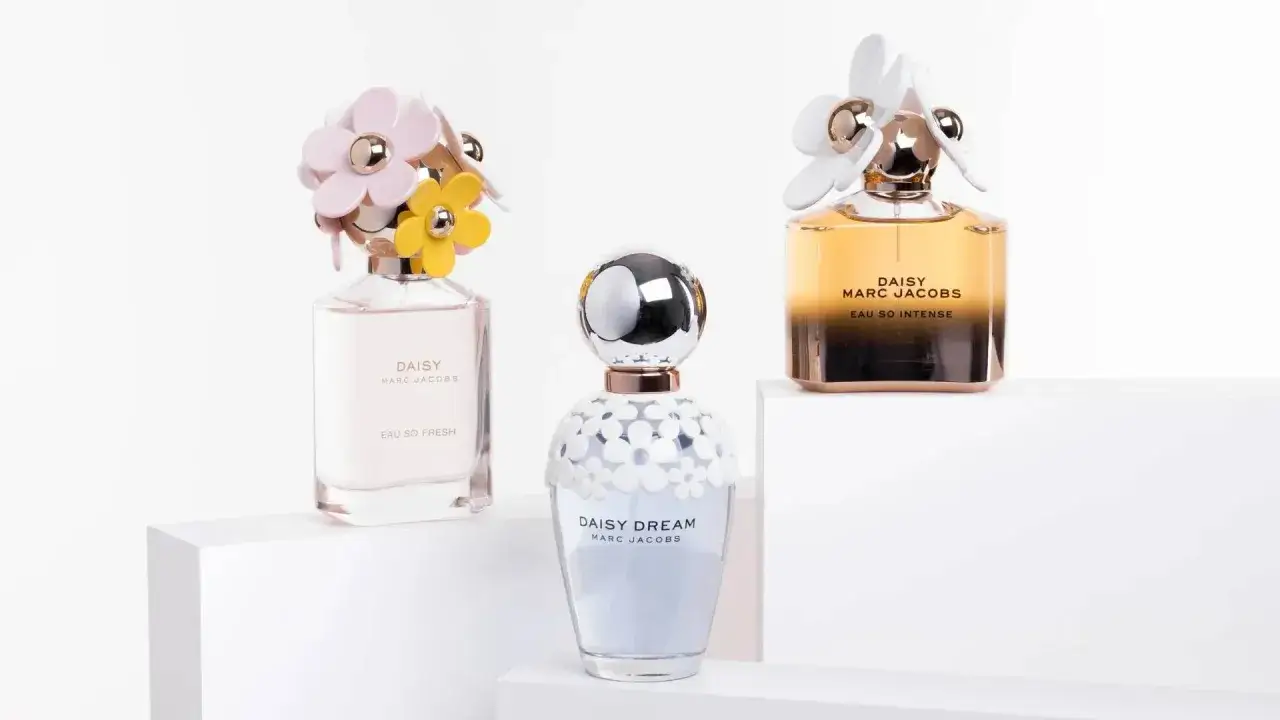 Flakony perfum i w&oacute;d perfumowanych