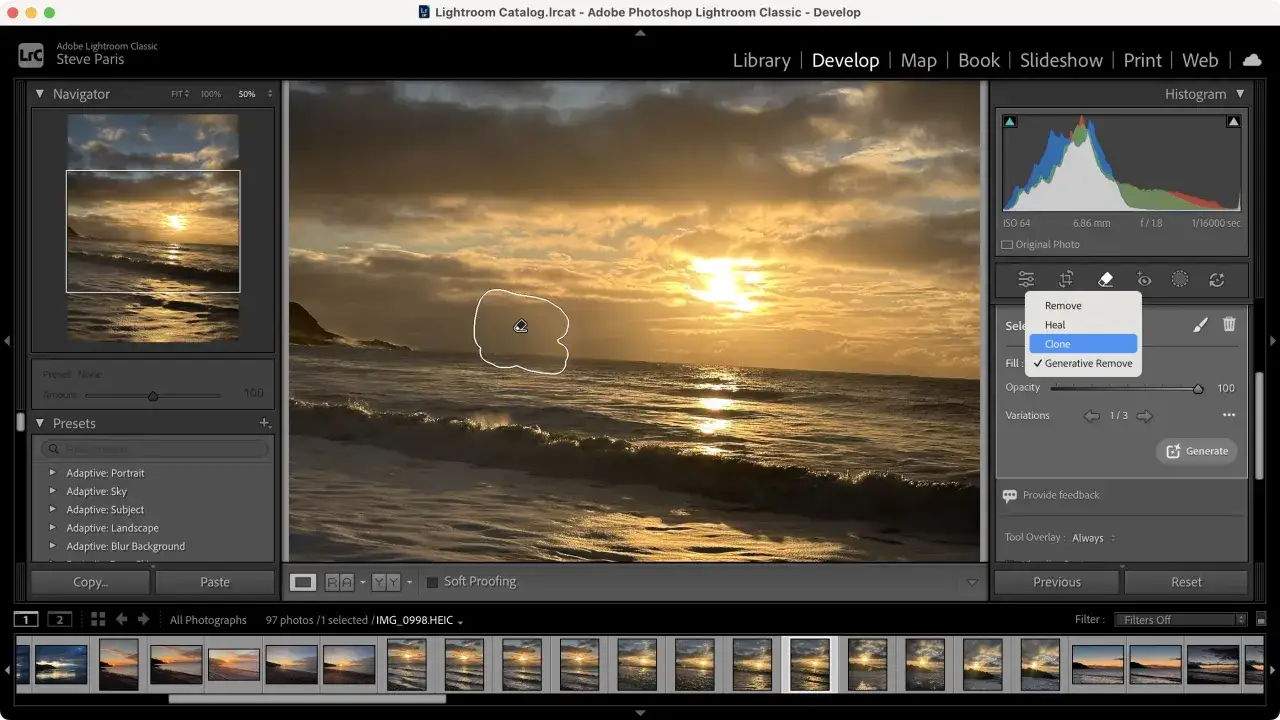 Edycja zdjęcia zachodu słońca w Lightroom Classic. Widoczny panel narzędzi z opcją