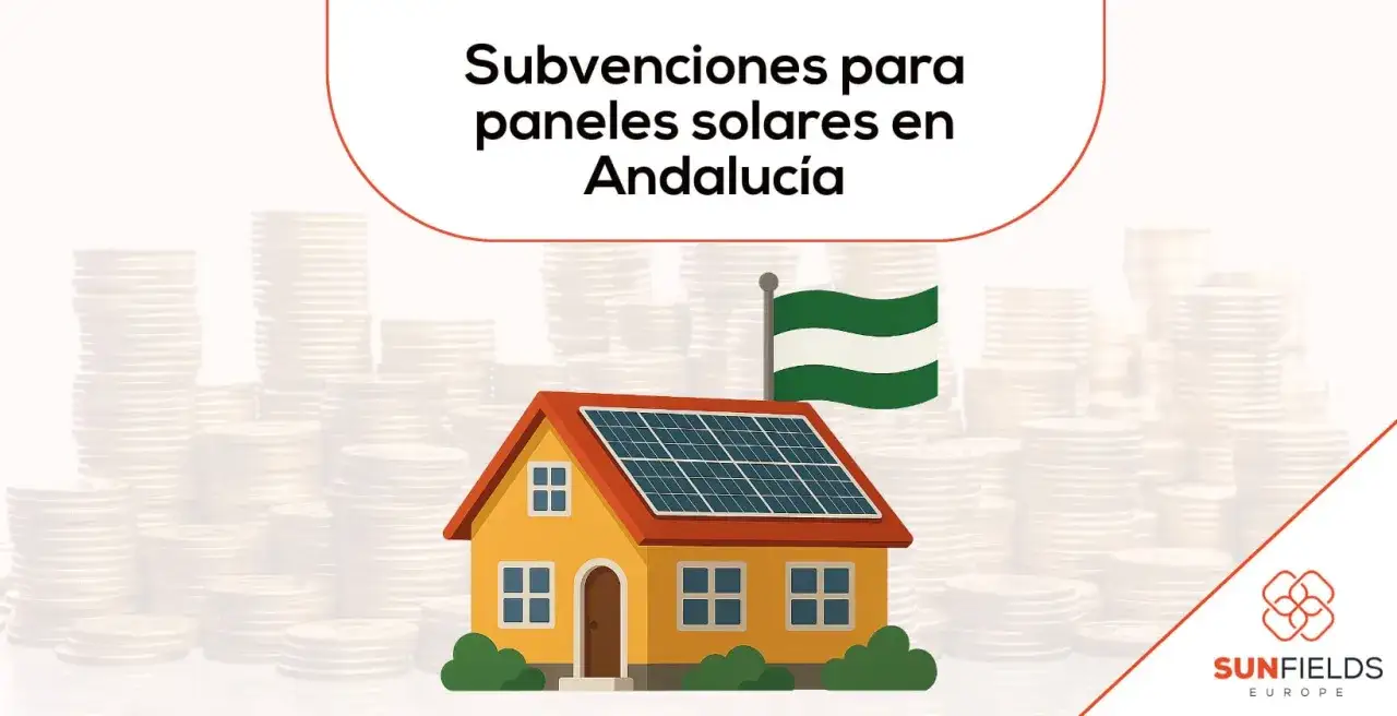 Casa con paneles solares y bandera de Andaluc&iacute;a, rodeada de pilas de monedas. &iexcl;Aprovecha las subvenci&oacute;n placas solares Andaluc&iacute;a!