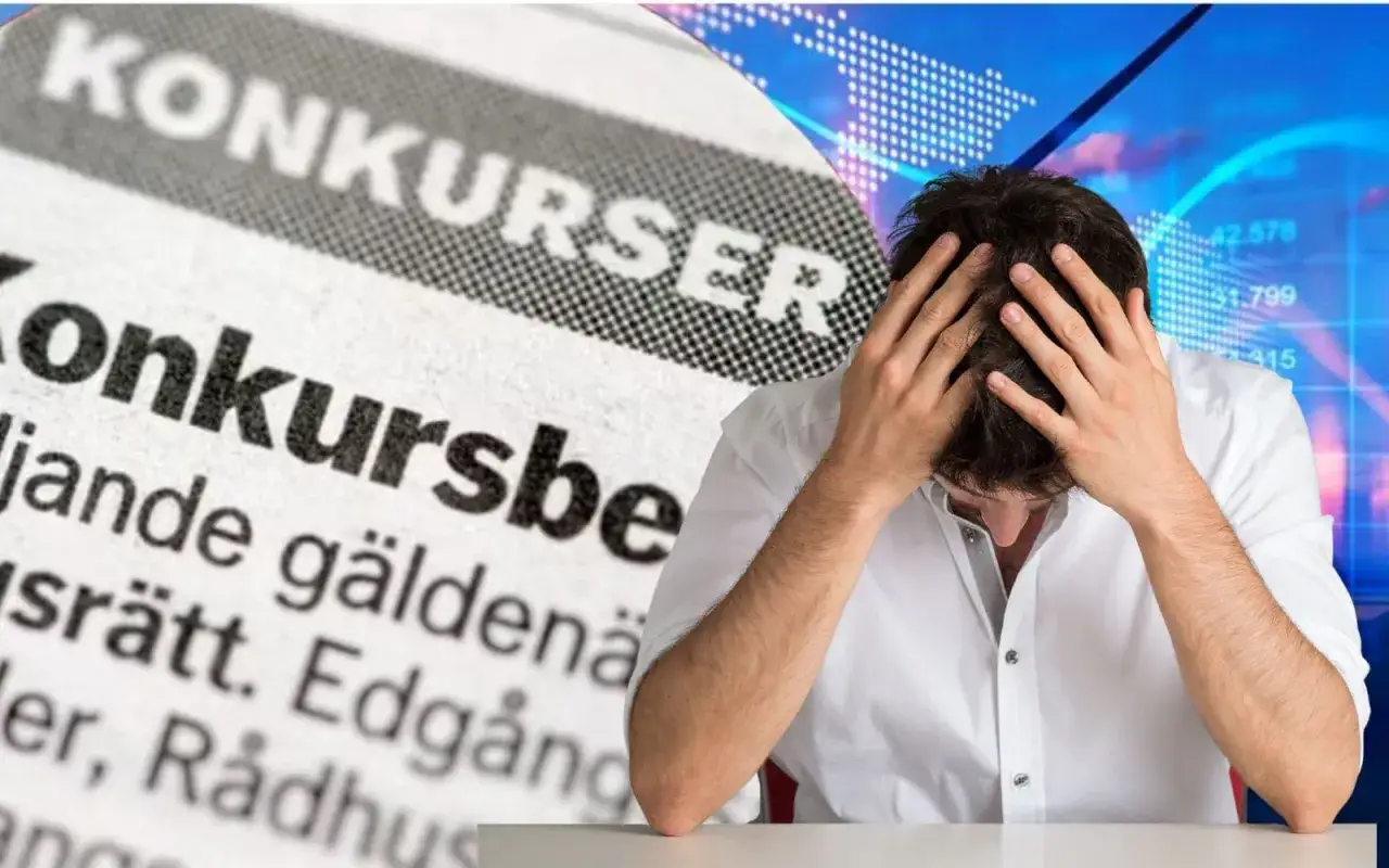 Man med händerna i håret framför en tidningsartikel om konkurs. Bakgrunden visar en graf med siffror, vilket antyder ekonomiska problem.