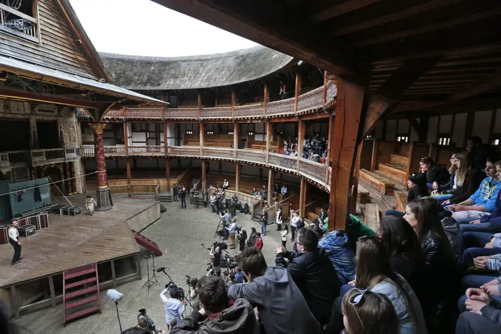 Zdjęcie Co to teatr elżbietański? Odkryj jego fascynującą historię i znaczenie