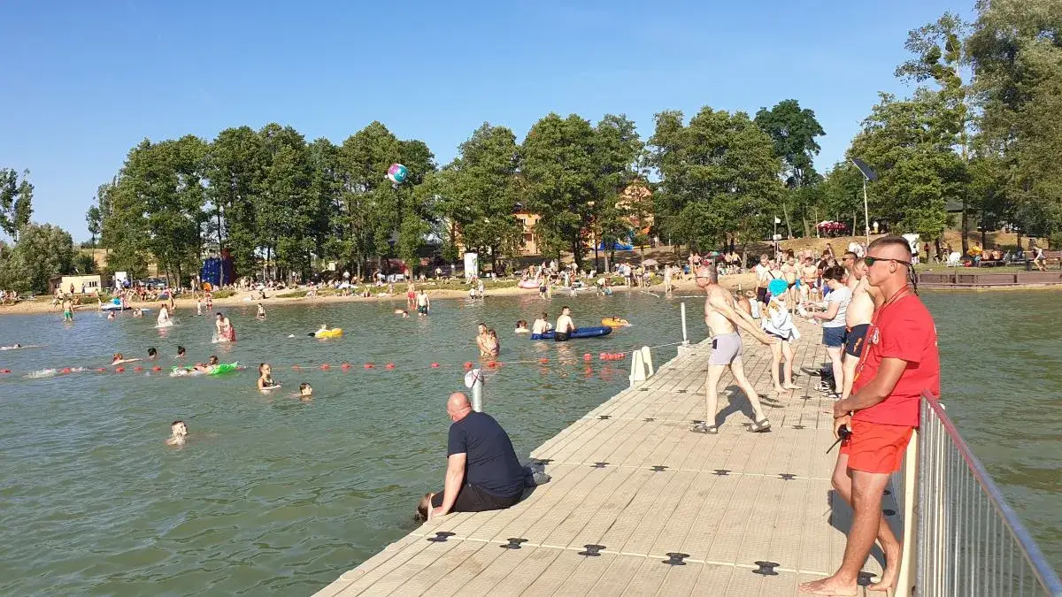 Plaża Jezioro Wąsosz kąpielisko pomost