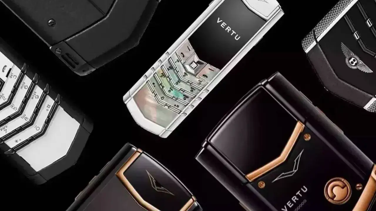 Luksusowe telefony Vertu, w tym model z masy perłowej, to najładniejszy telefon na świecie.
