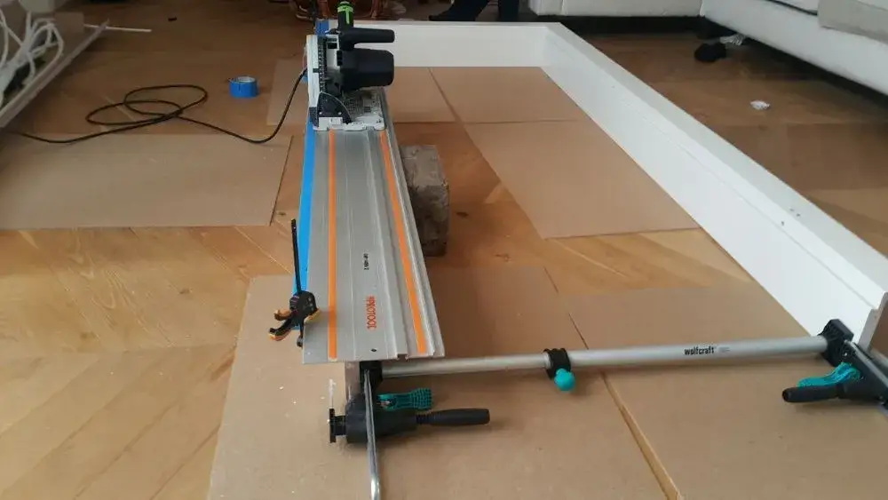 Cennik podcinania drzwi stolarz