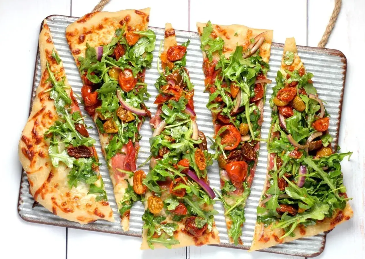 ingredientes y toppings para pizza casera