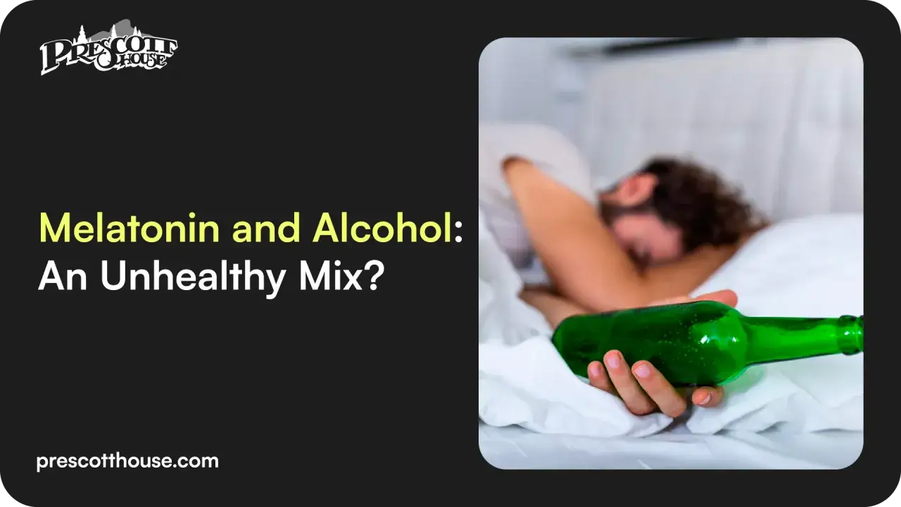 Melatonina a alkohol: niezdrowe połączenie? Mężczyzna śpi w łóżku z zieloną butelką.