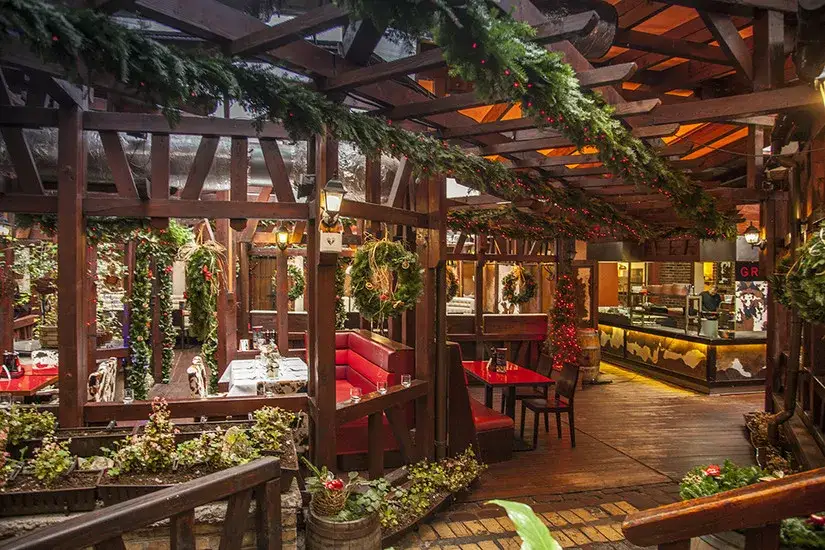 Grande Grill Krakow restauracja wnętrze Rynek Główny