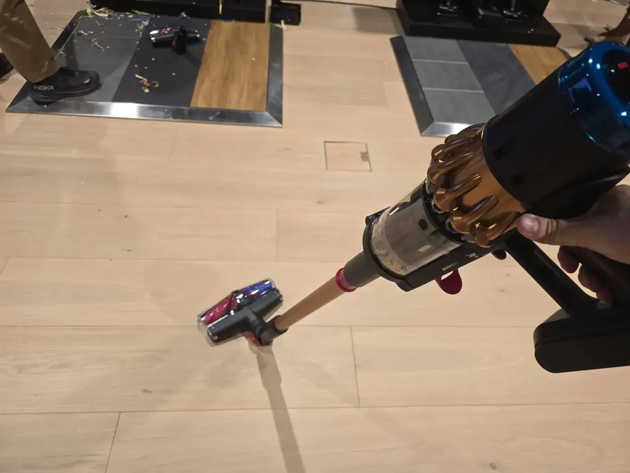 Dyson V16 w akcji