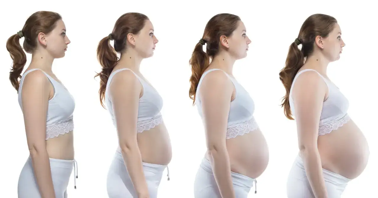 Vier Seitenansichten einer Frau, die ihren wachsenden Bauch in der 31. SSW zeigt.