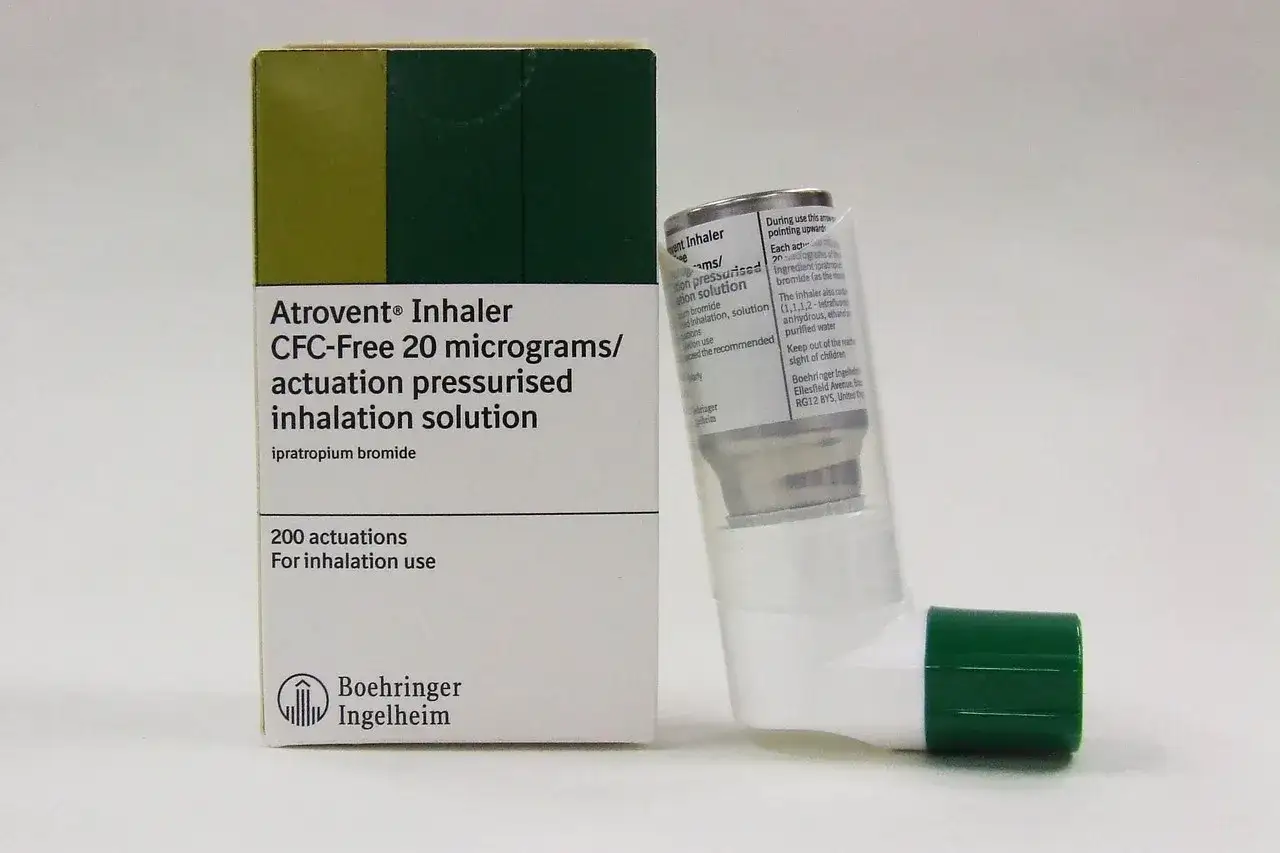 Atrovent Inhaler mit ipratropiumbromid, 200 Hübe. Hilft bei Atemwegserkrankungen.