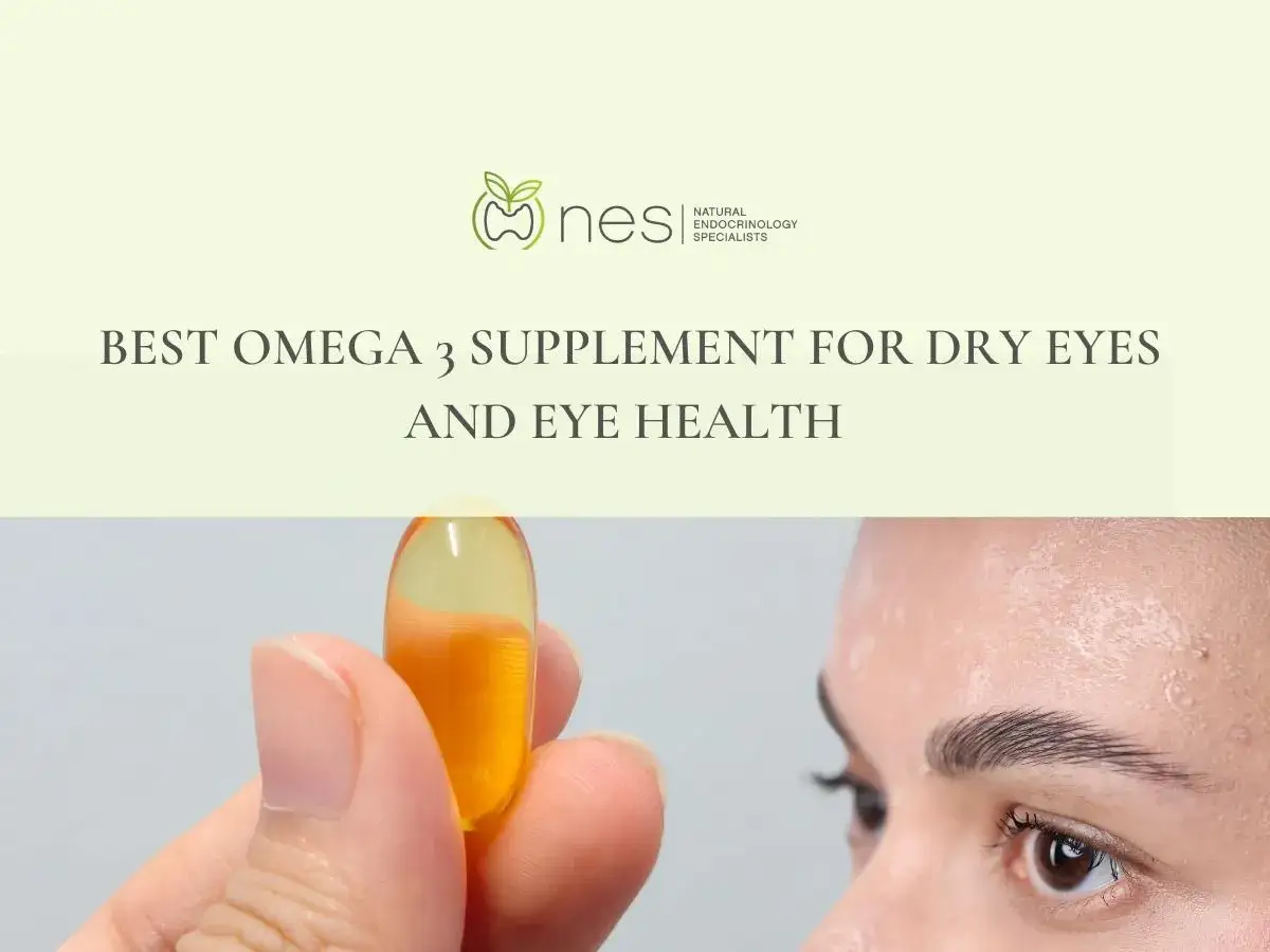 Dłoń trzyma kapsułkę z olejem. Tekst informuje o najlepszych kwasach omega-3, jakie wybrać dla zdrowia oczu i na suchość.