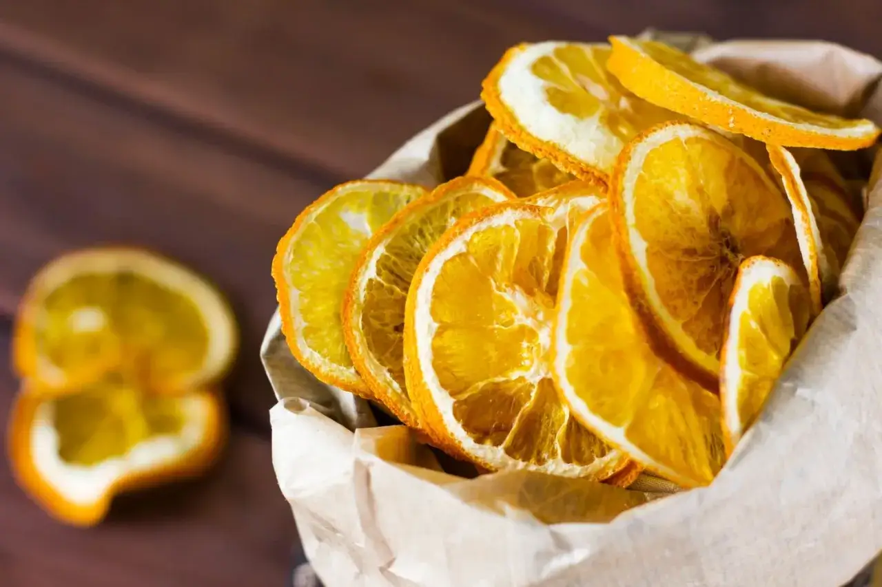 Zdjęcie Jak suszyć pomarańcze w suszarce, aby uzyskać idealny smak i aromat