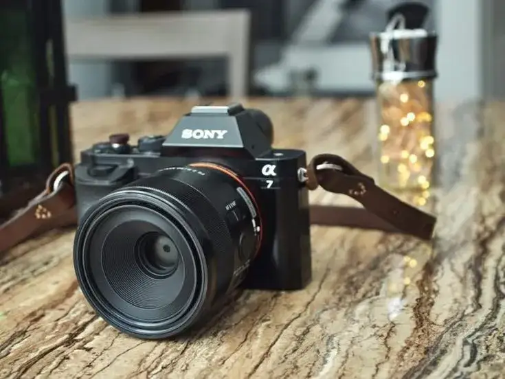 Zdjęcie Jakie obiektywy do Sony A7 wybrać, by nie żałować zakupu?