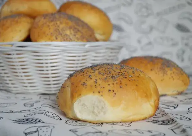 wypieki z mąki pszennej typ 650, bułki, chleb, pizza