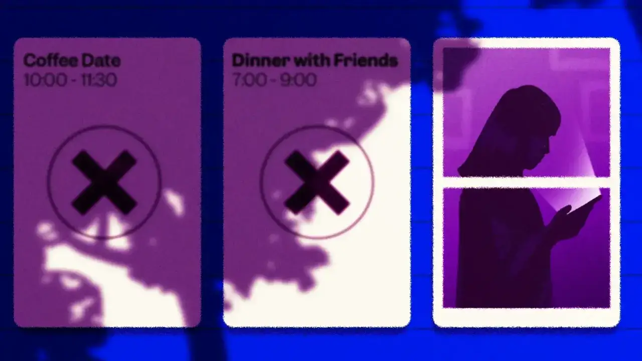 Tres planes cancelados: cita de caf&eacute;, cena con amigos. Una persona mira su m&oacute;vil, buscando excusas para no quedar.