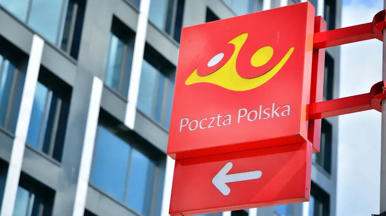 Zamknięta Poczta Polska 15 sierpnia, tabliczka nieczynne