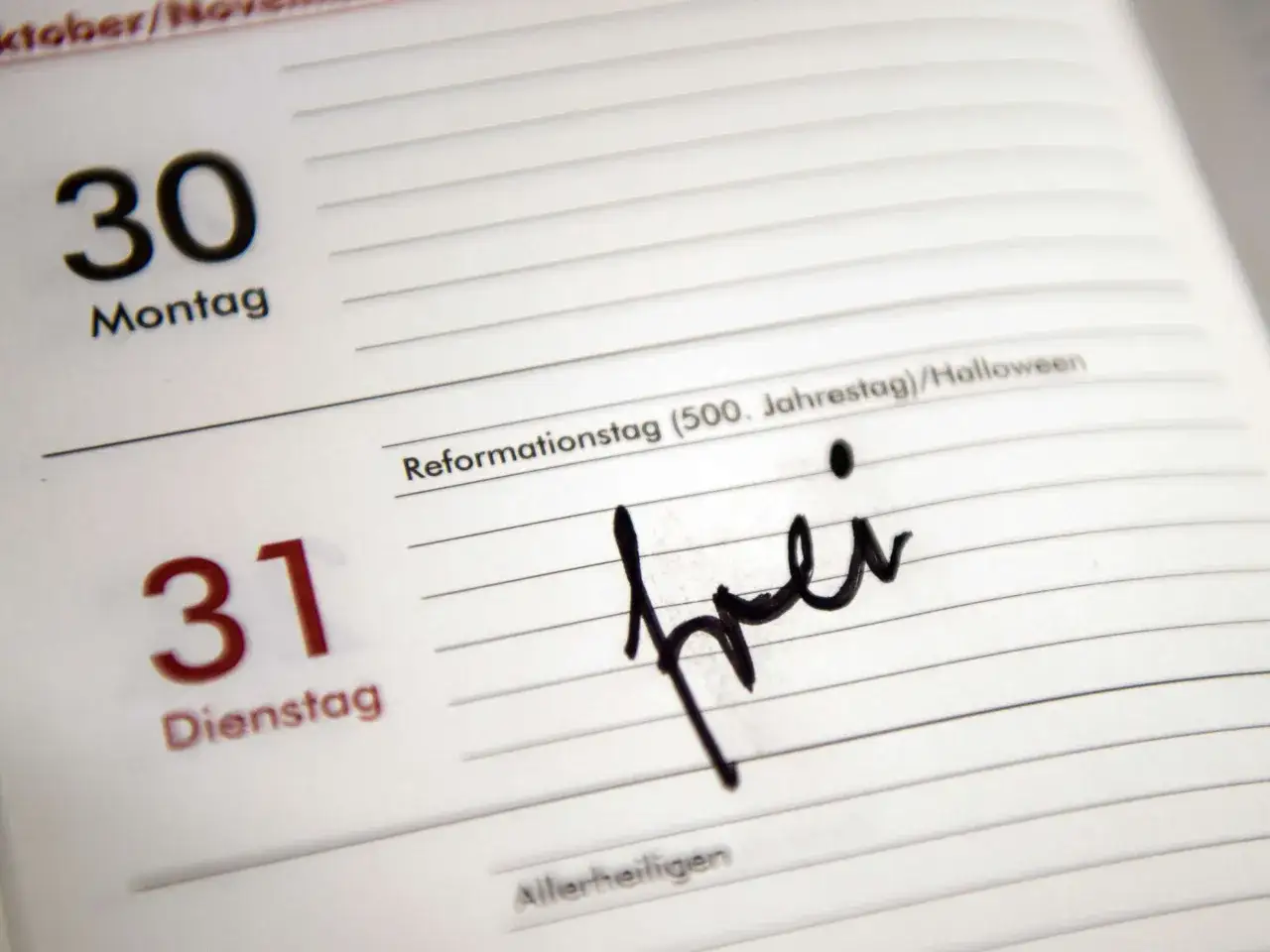 Kalendereintrag für den 31. Oktober: Reformationstag (500. Jahrestag)/Halloween, mit dem Wort