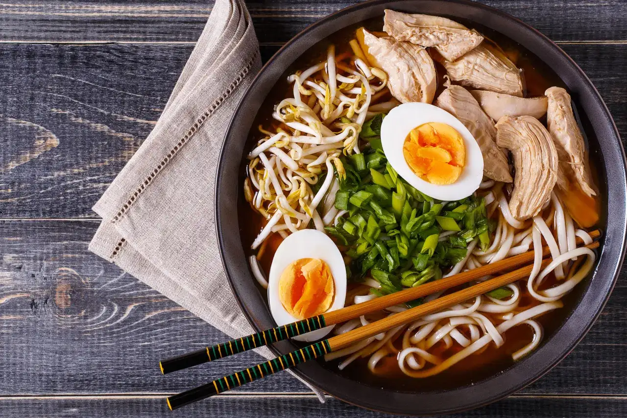 miska ramen tradycyjny