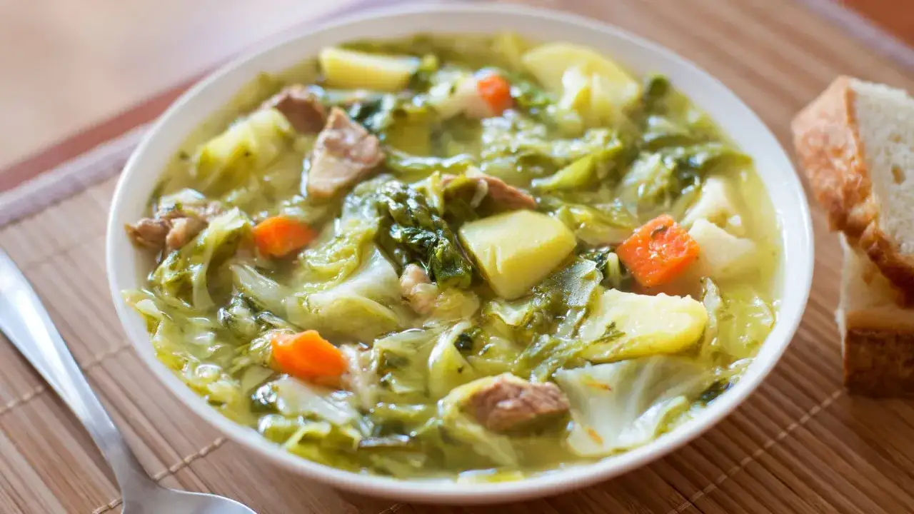 Ingrédients pour soupe aux choux régime