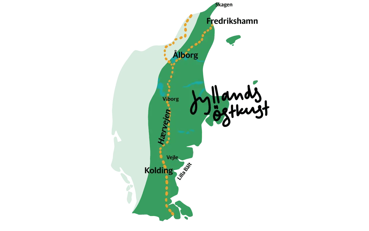 Karta över Jyllands östkust med markerade städer som Skagen, Fredrikshamn, Ålborg, Viborg, Vejle och Kolding. En orange prickad linje visar en rutt, perfekt för en semester på Jylland.