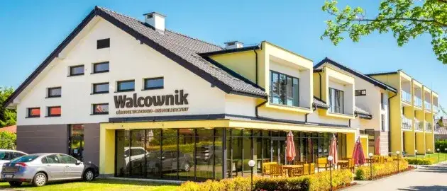 Rodzaje noclegów nad morzem hotel apartament kwatera