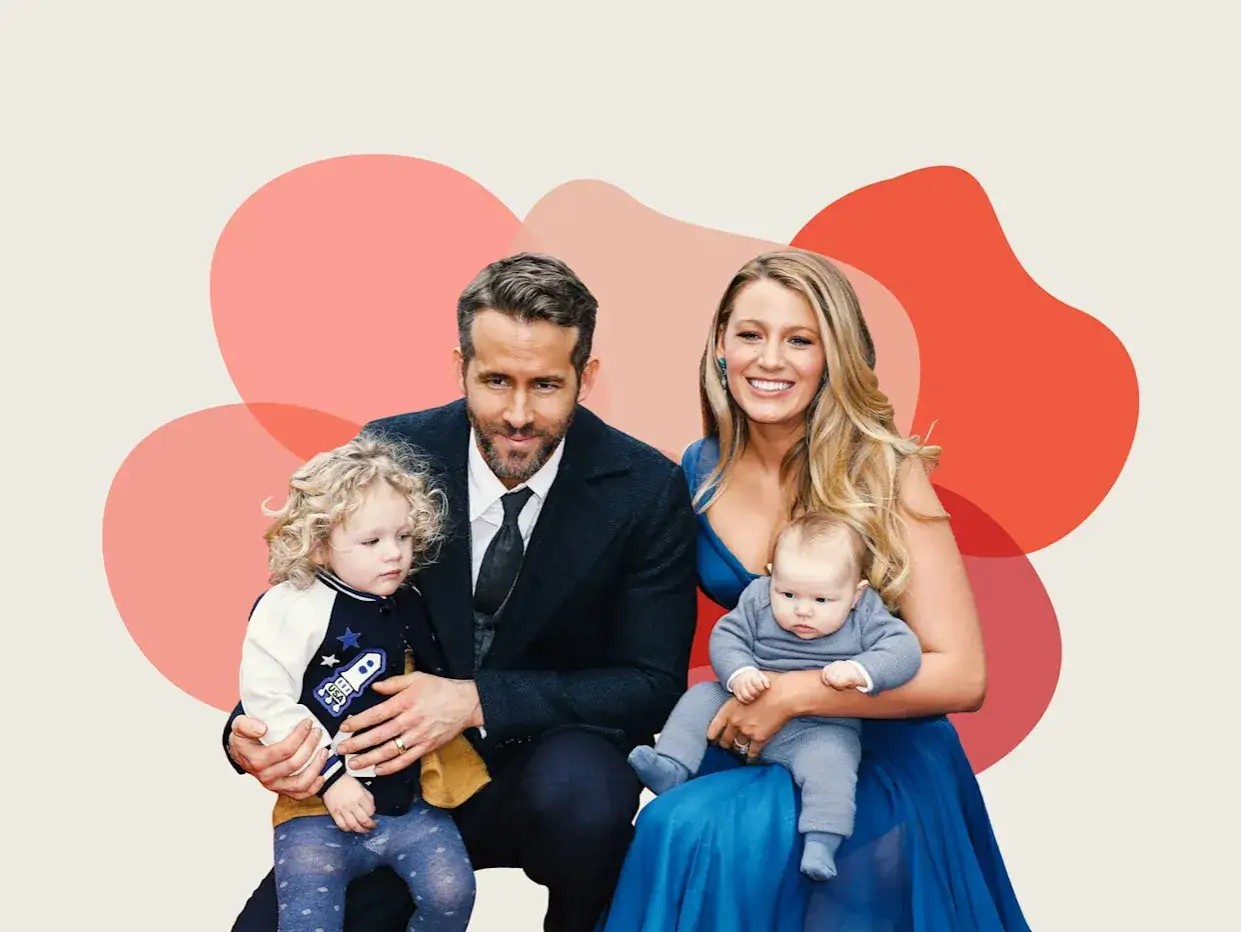Blake Lively z dziećmi i Ryanem Reynoldsem. Rodzina w komplecie, szczęśliwi rodzice z maluchami.