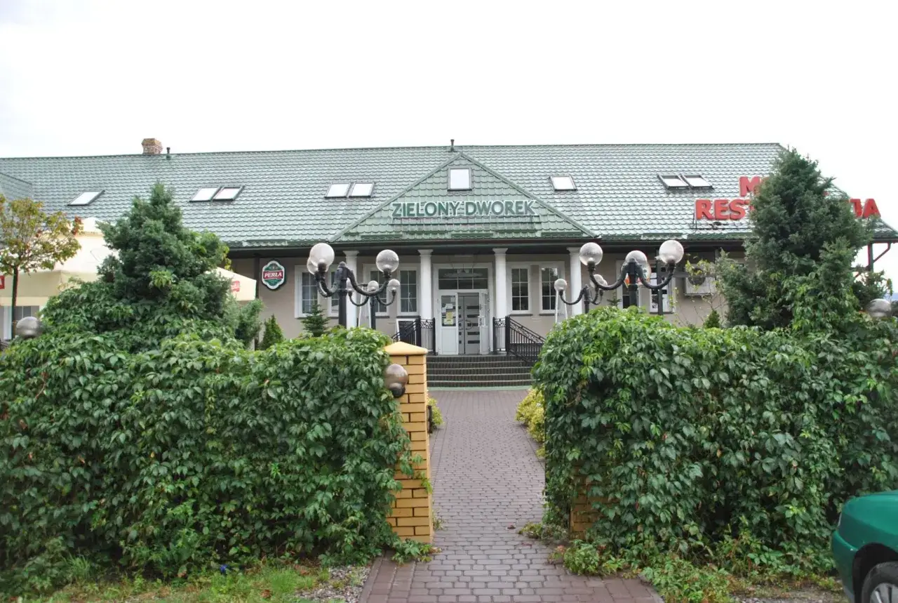 Zielony Dworek Kraśnik wesele ogród plener ślubny