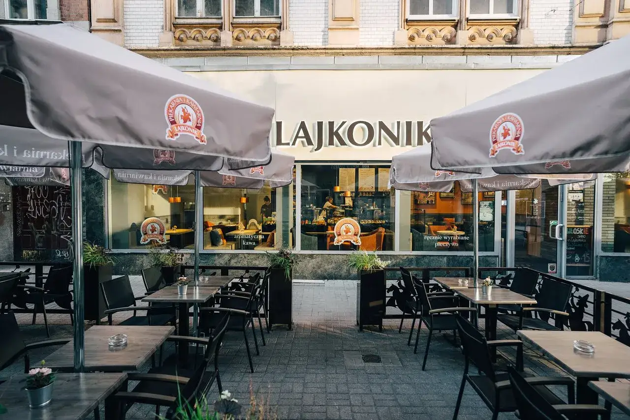 Poranek Katowice kawiarnia