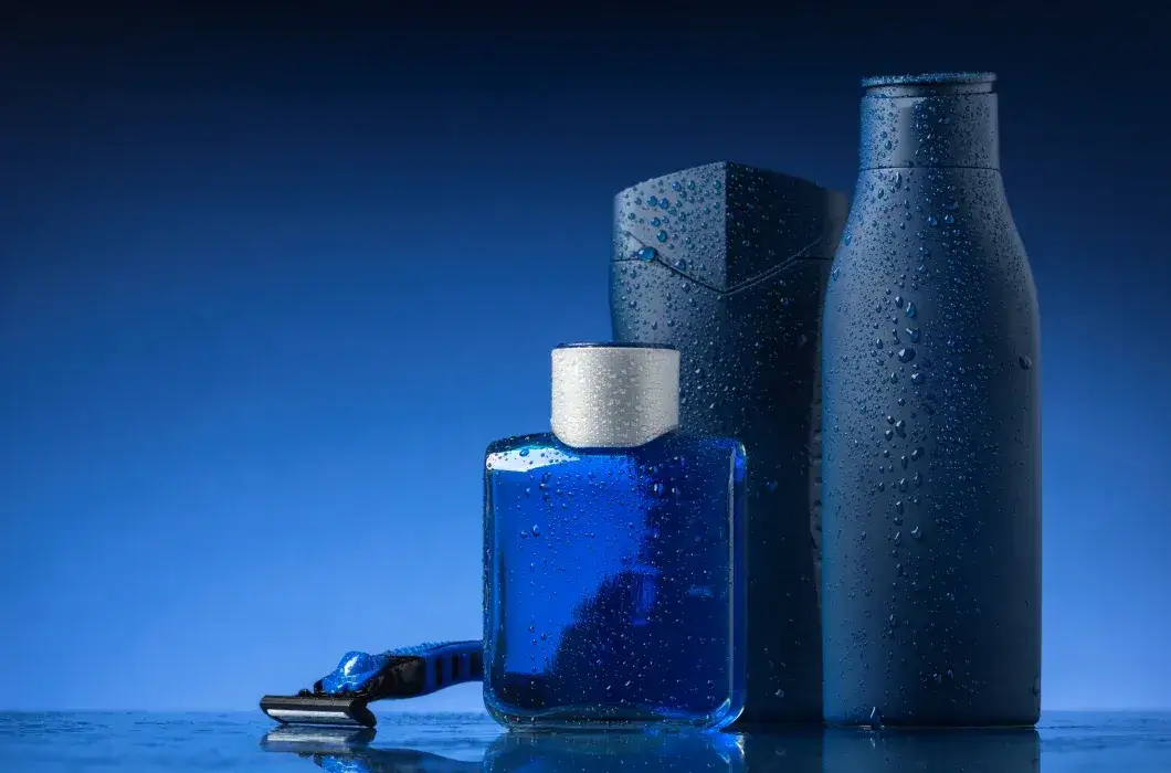 Zdjęcie Woda toaletowa vs po goleniu: Jaka jest różnica?