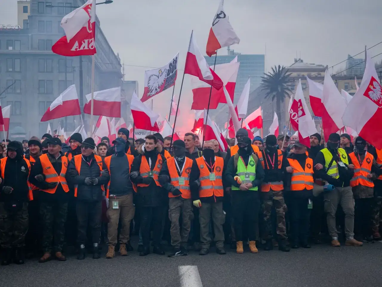 Zdjęcie Czy praca 11 listopada to grzech? Prawda o pracy w święto
