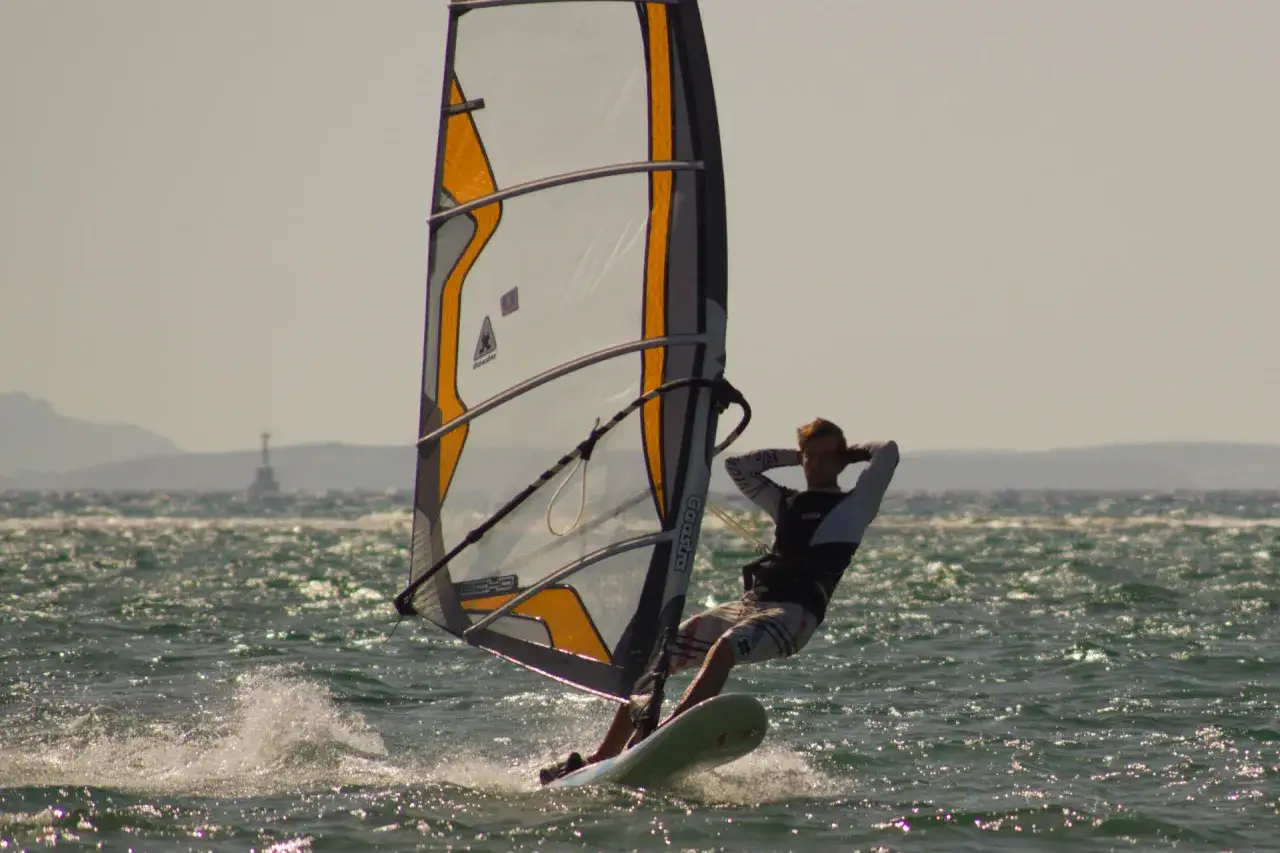 Windsurfing nauka z instruktorem sprzęt