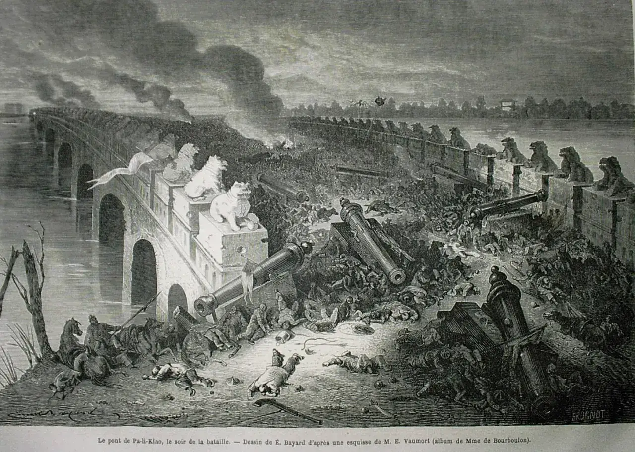 Caos en el puente de Pa-li-Kiao tras la batalla. Cañones, cuerpos y humo evocan la brutalidad de la guerra del opio.