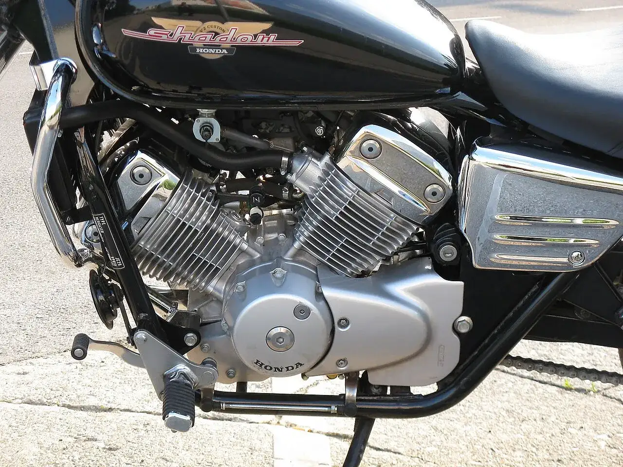 Honda Shadow 125 silnik V2