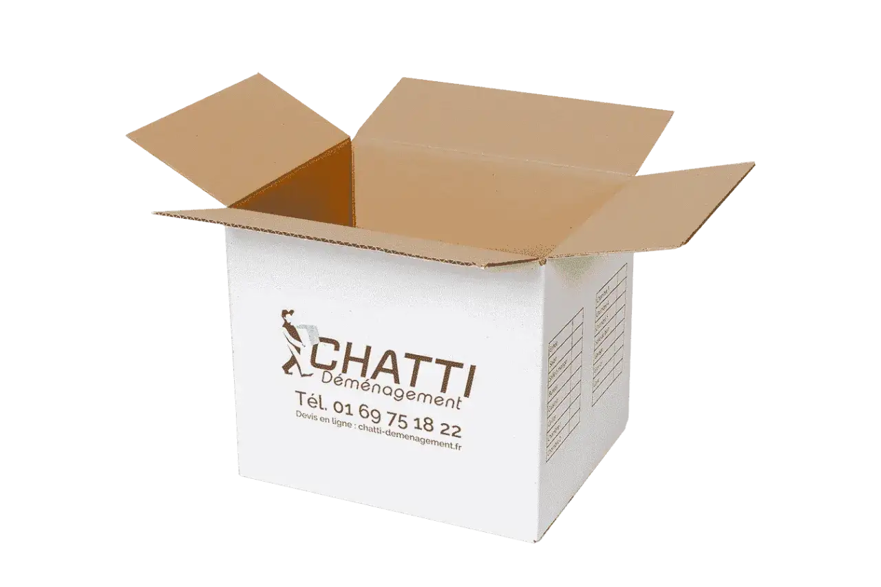 Un carton de déménagement ouvert, prêt à contenir combien de livres. Logo CHATTI Déménagement visible.